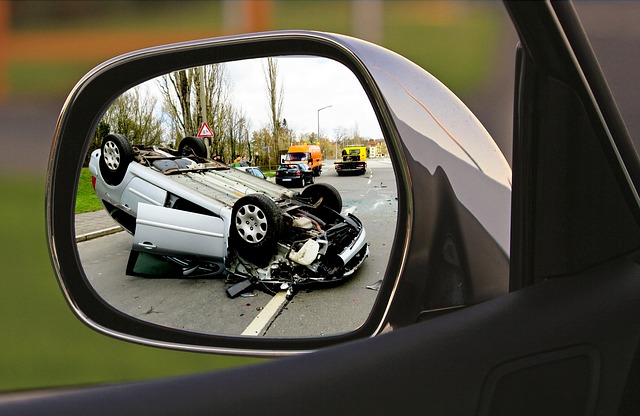 nehoda osobního automobilu